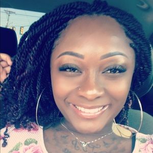 Meet your Posher, Jasmine